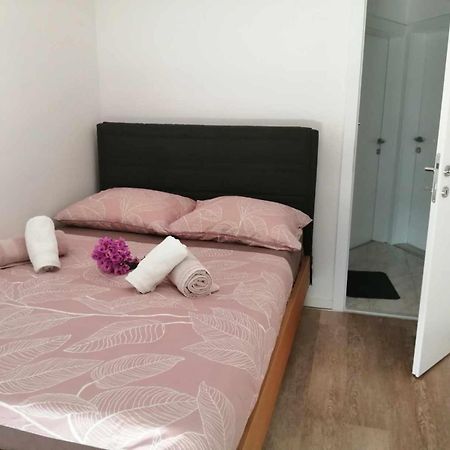 Apartamento Smokvica Savudrija Exterior foto